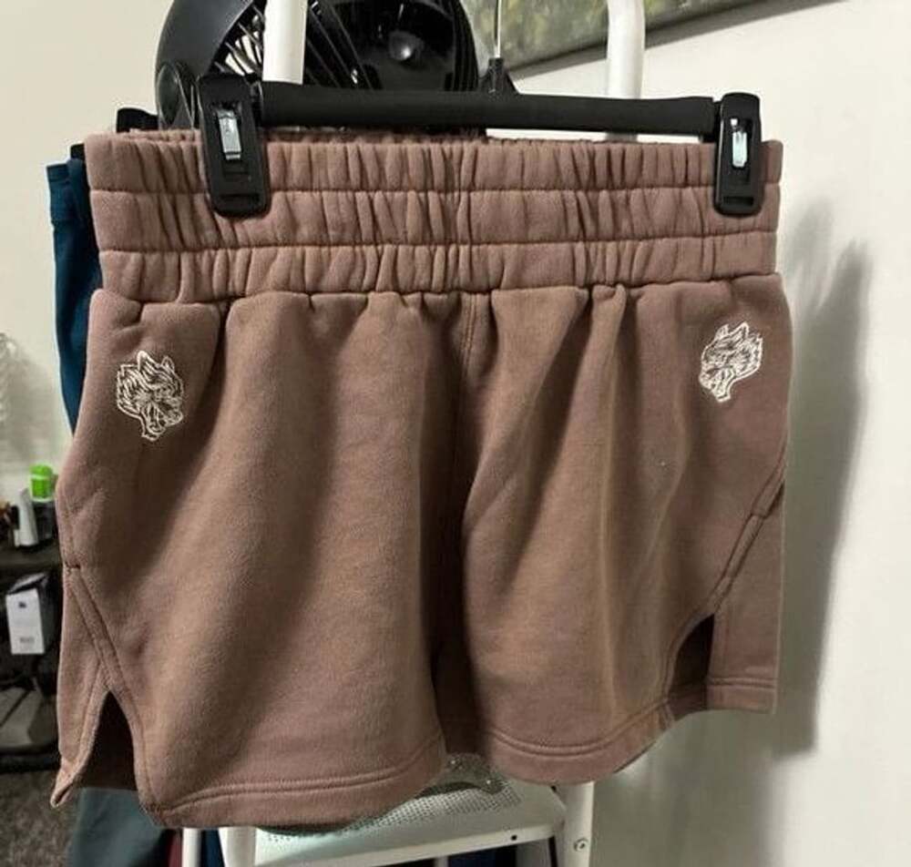 Limited women’s medium nwt Darc Sport brown shorts echoes of Valhalla